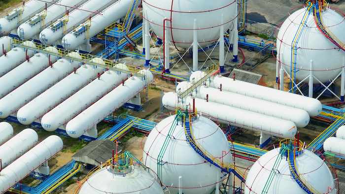Spotlight Energy Services Asset Management & Optimization Spotlight Energy Services Asset Management & Optimization